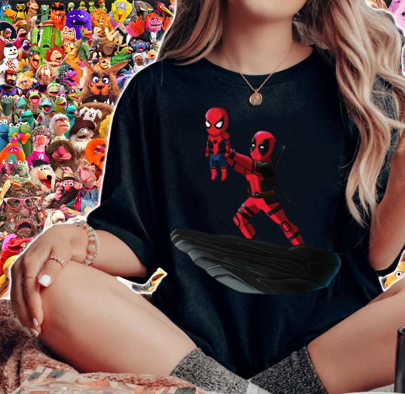 Deadpool Sacrificing Spiderman Cosplay The Lion King t-shirt woman shirt