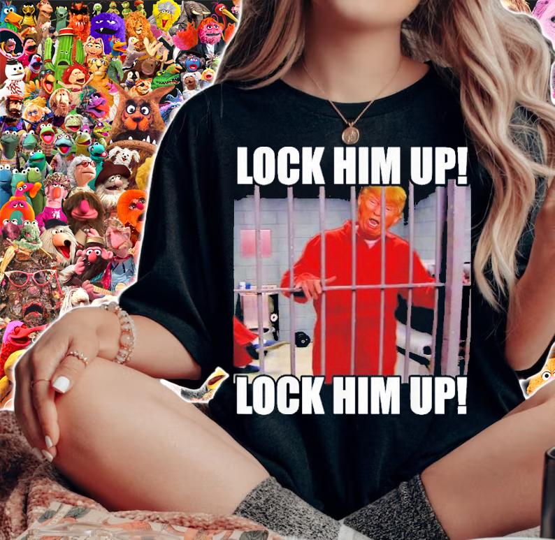 FBI Raids Trump's Mansion Lock Him Up Trump Orange Jumpsuit Shirt t-shirt woman shirt