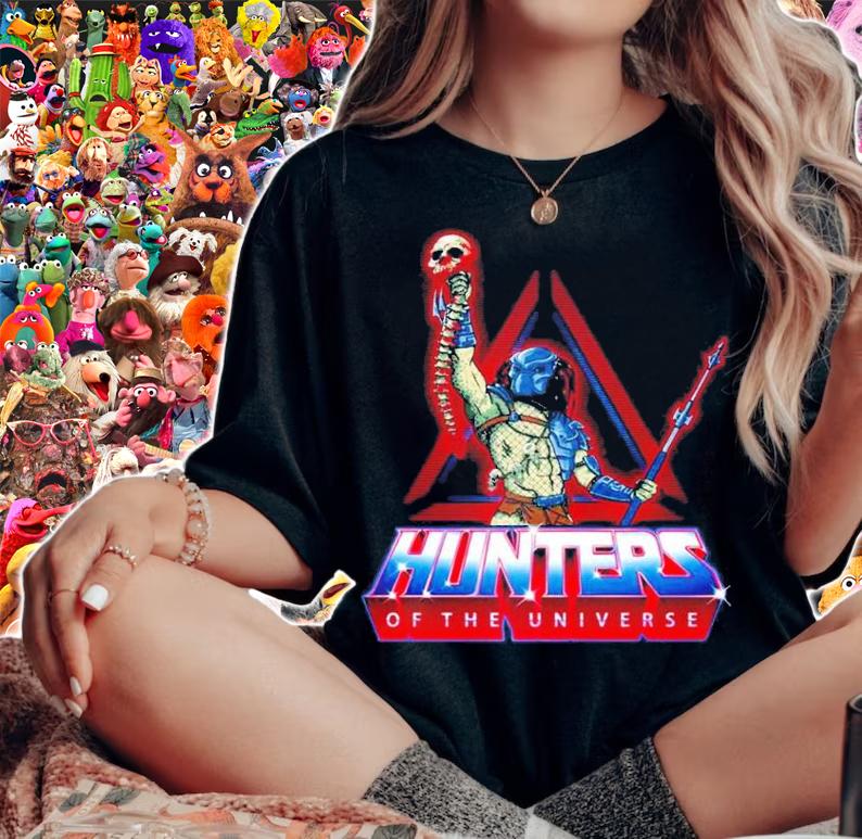 Predator Hunters of the universe shirt t-shirt