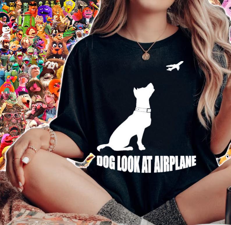 Dog Look At Airplane Shirt t-shirt