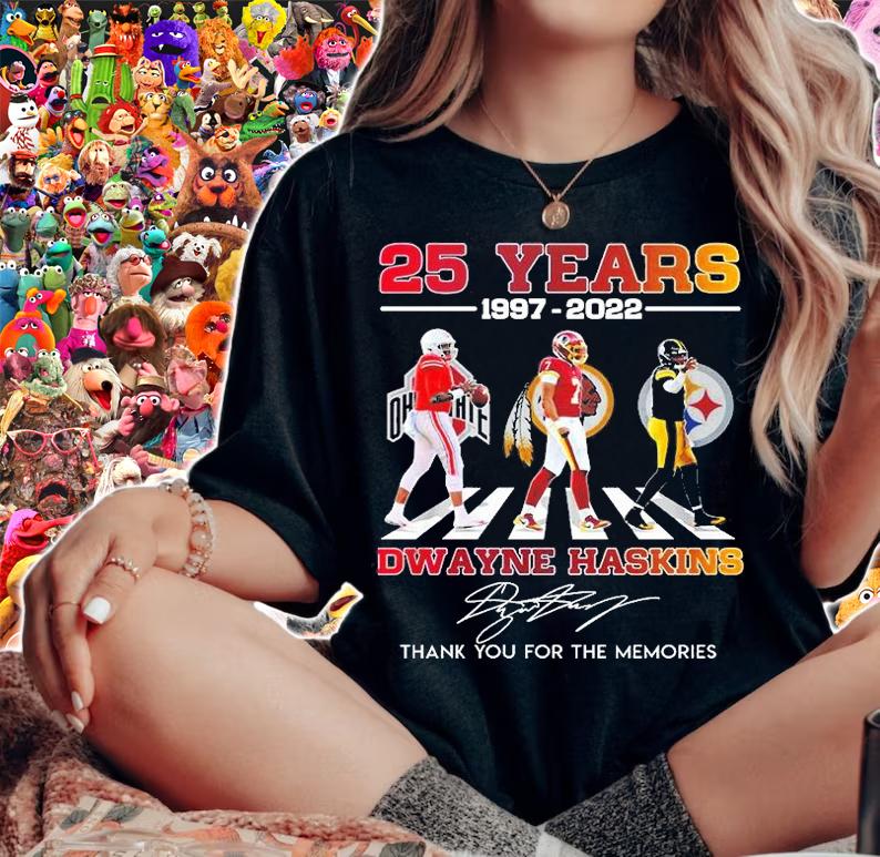 25 Years 1997 2022 Dwayne Haskins Abbey Road Thank You For The Memories Signature T-Shirt t-shirt