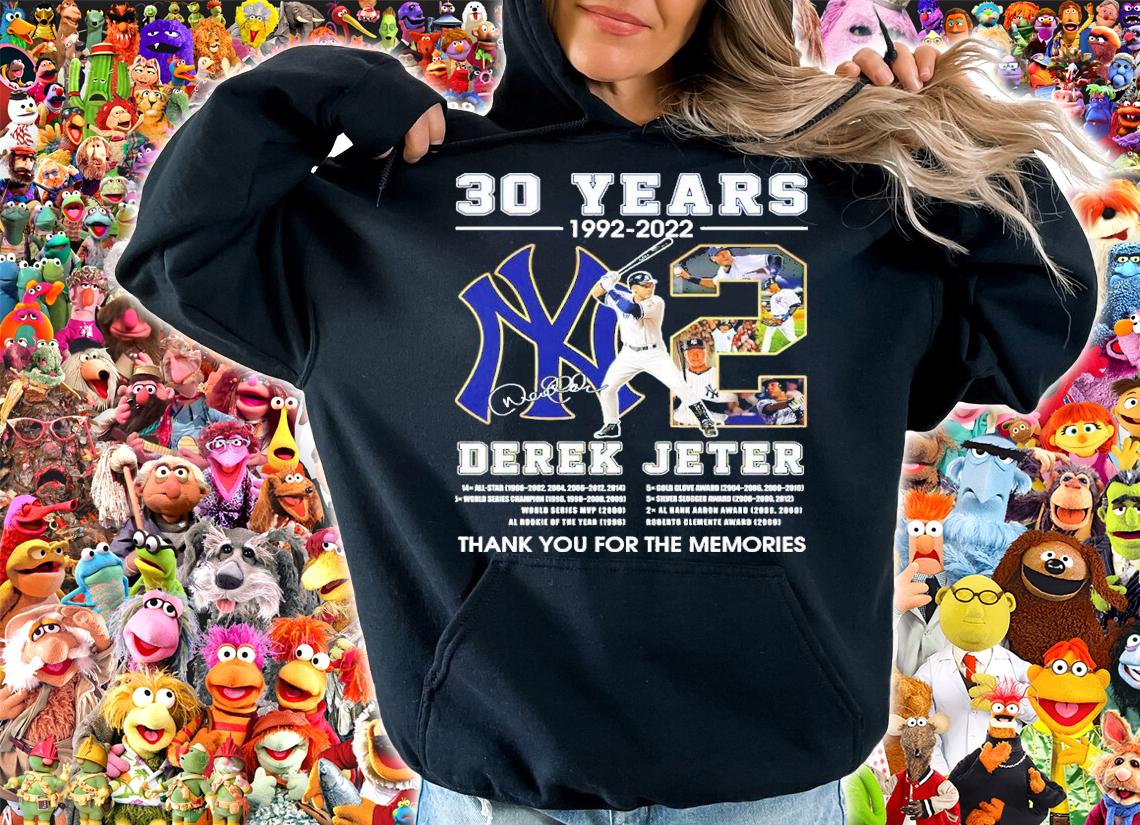 30 Years 1992-2022 Derek Jeter Signatures Thank You For The Memories Shirt t-shirt hoodie