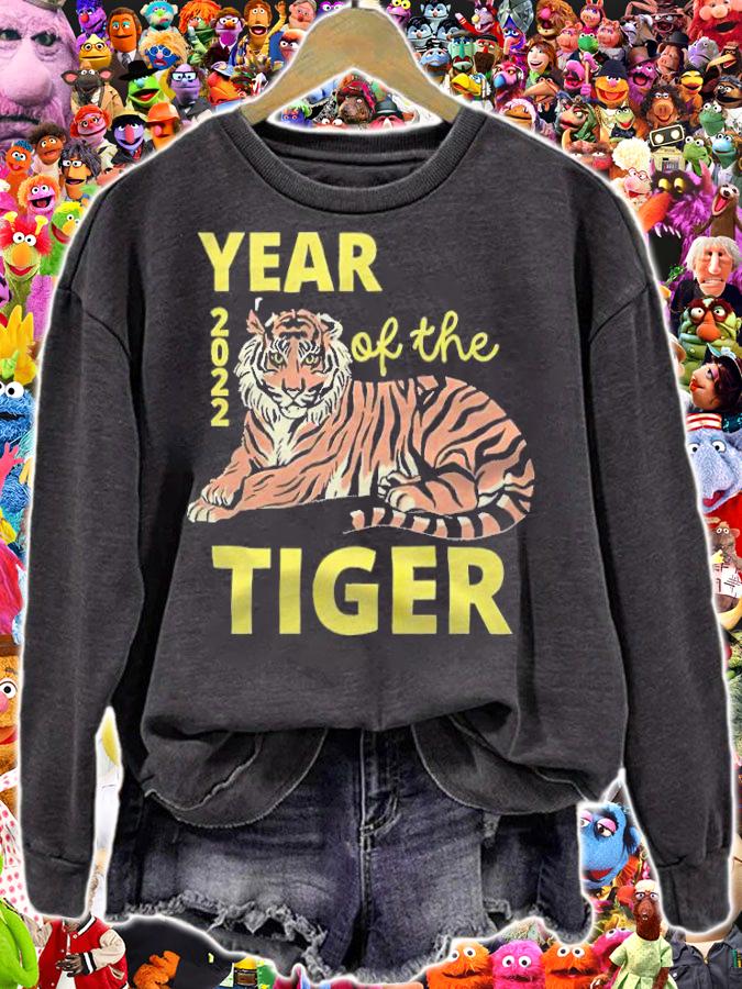 2022 year of the Tiger T-shirt t-shirt sweatshirt