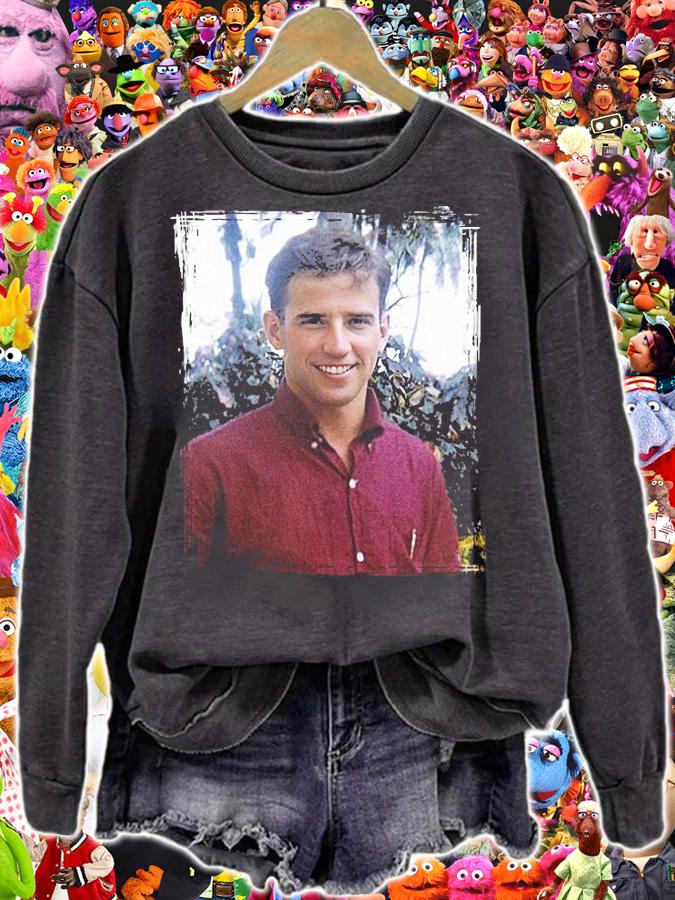 Anti Biden Young Joe Biden T-Shirt t-shirt sweatshirt