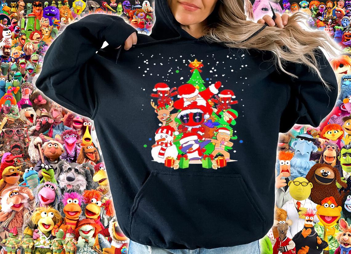 Deadpool Santa Christmas Tree Shirt t-shirt