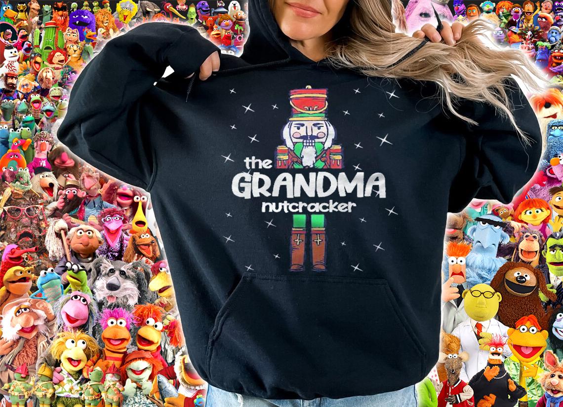 Grandma Nutcracker Family Matching Funny Gift Pajama Shirt t-shirt hoodie