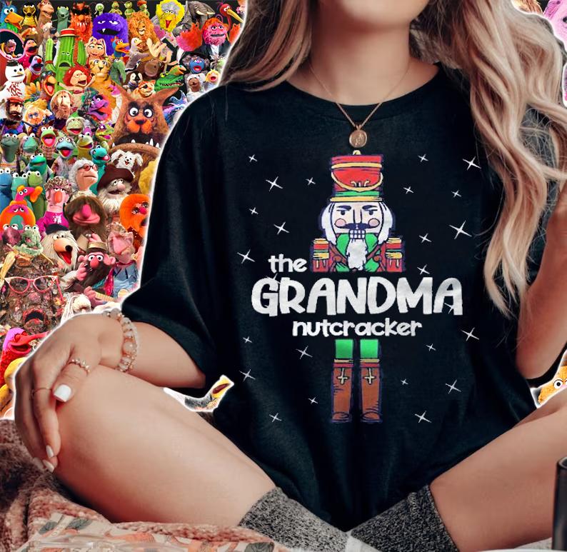Grandma Nutcracker Family Matching Funny Gift Pajama Shirt t-shirt woman shirt