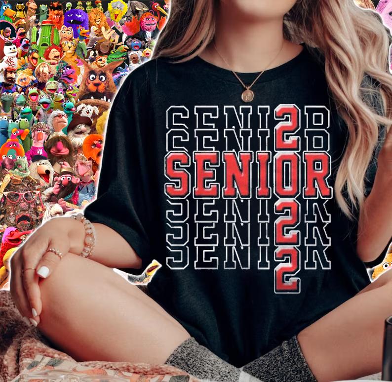 Senior 2022 Graduate Graduation For Teen Boys & Girls Red Shirt t-shirt woman shirt
