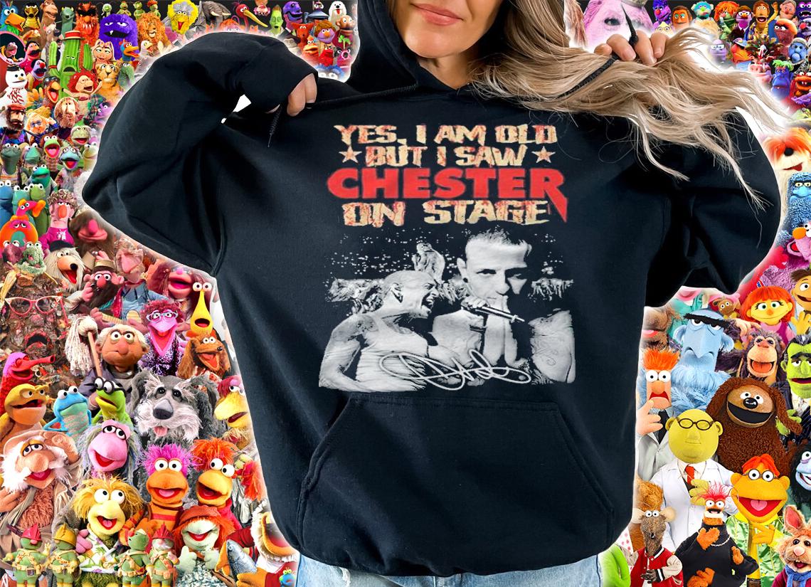 Yes I Am Old But I Saw Chester On Stage Signatures Shirt t-shirt hoodie