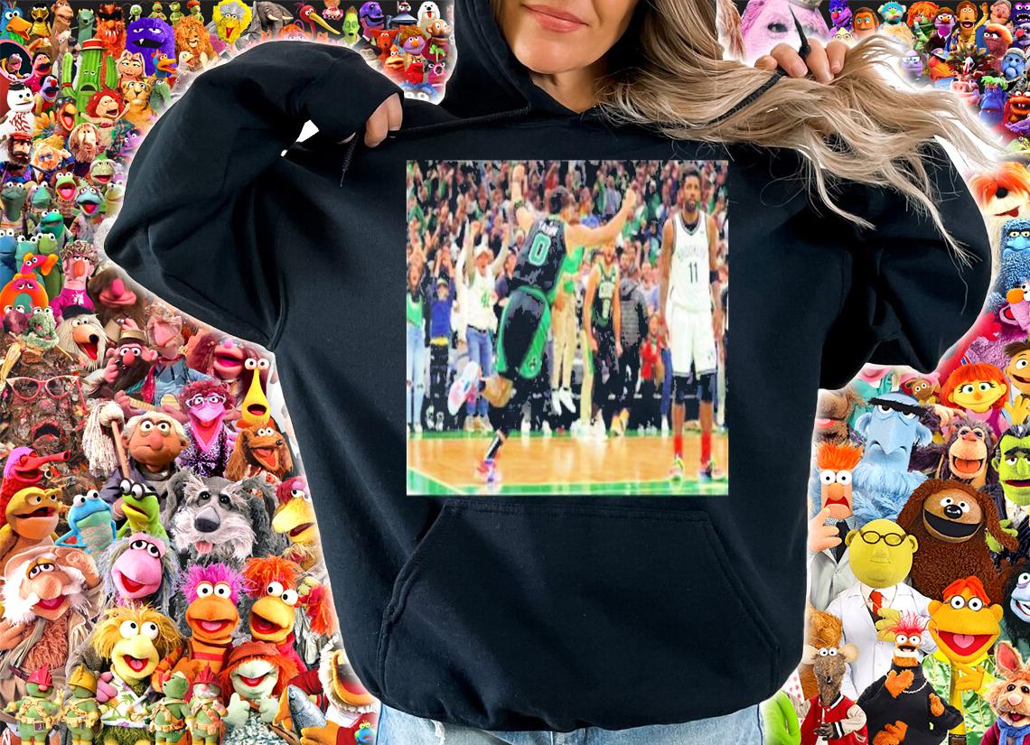 Jayson Tatum's Buzzer-Beater Celebrates His Buzzer-Beating Shot In Front Of Former Celtics Player Kyrie Irving Shirt t-shirt hoodie
