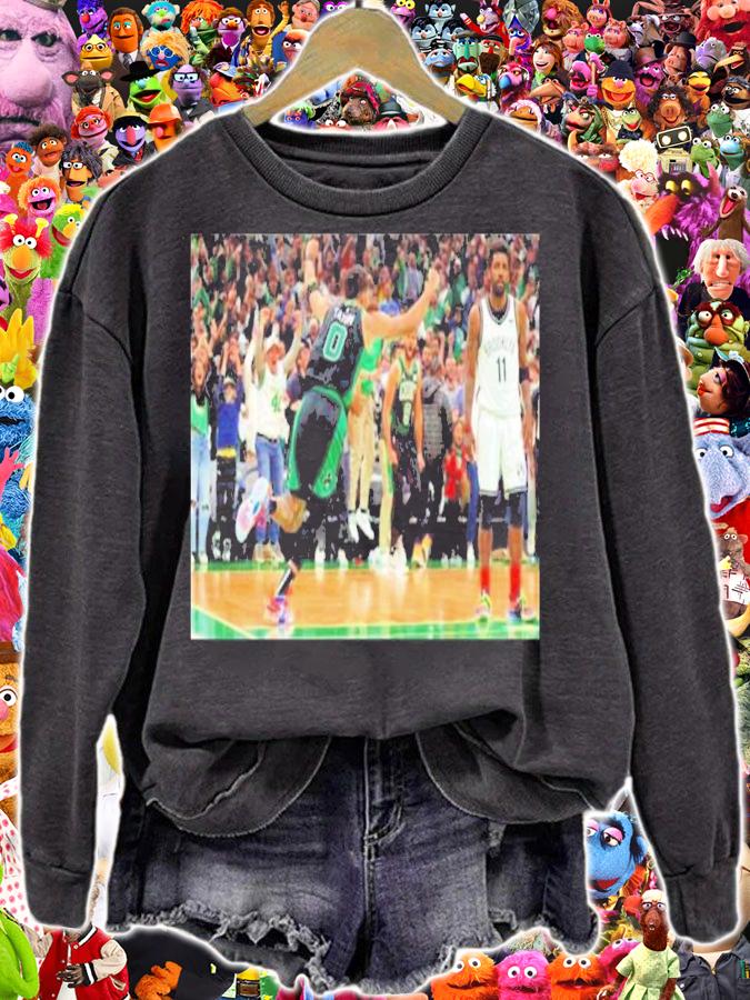 Jayson Tatum's Buzzer-Beater Celebrates His Buzzer-Beating Shot In Front Of Former Celtics Player Kyrie Irving Shirt t-shirt sweatshirt