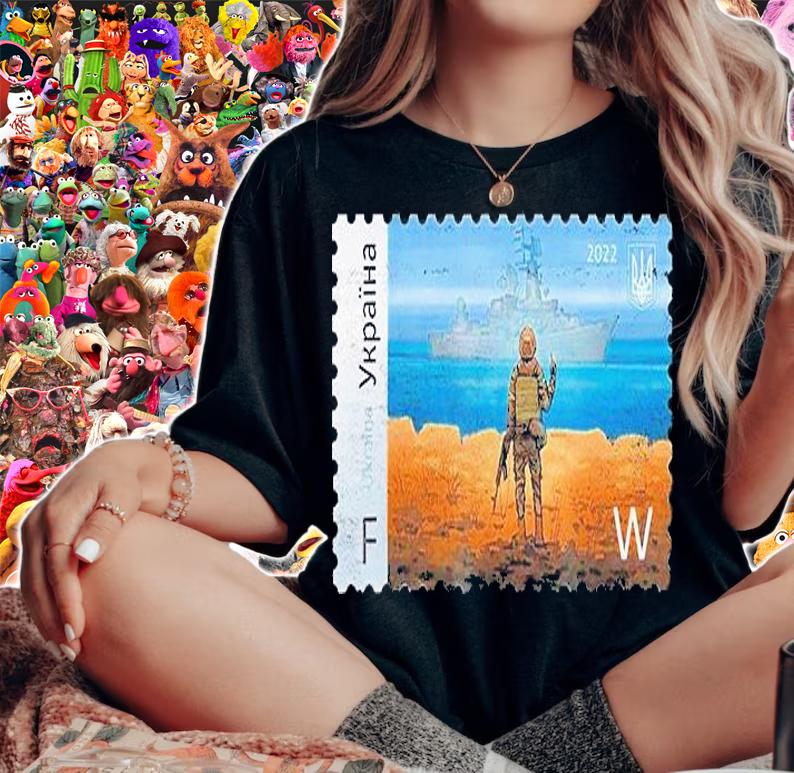 Vintage Ukraine Postage Stamp Ukrainian Flag Ukraine Pride T-Shirt t-shirt woman shirt