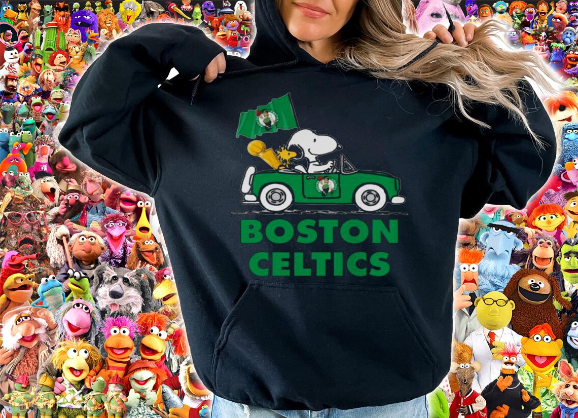Snoopy And Woodstock Driving Car Boston Celtics Flag t-shirt