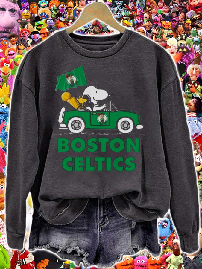 Snoopy And Woodstock Driving Car Boston Celtics Flag t-shirt