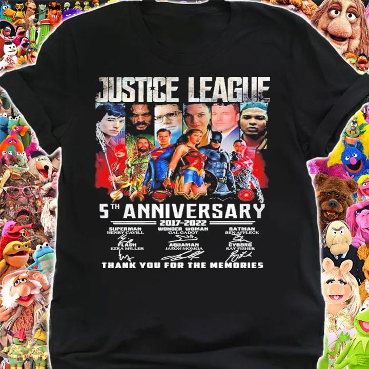 Justice League 5th Anniversary 2017-2022 Signatures Thank You For The Memories Shirt shirt