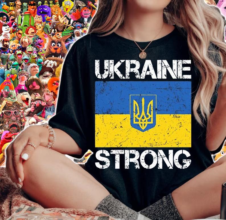Ukraine Strong Ukraine Flag Vintage T-Shirt woman shirt