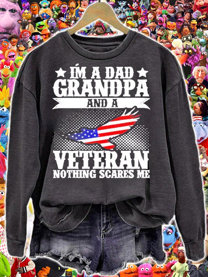 Im A Dad Grandpa And A Veteran Us Flag Veterans Day T-Shirt sweatshirt
