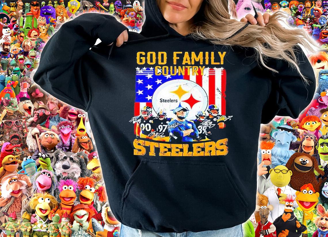 God family country Steelers signatures T-shirt hoodie