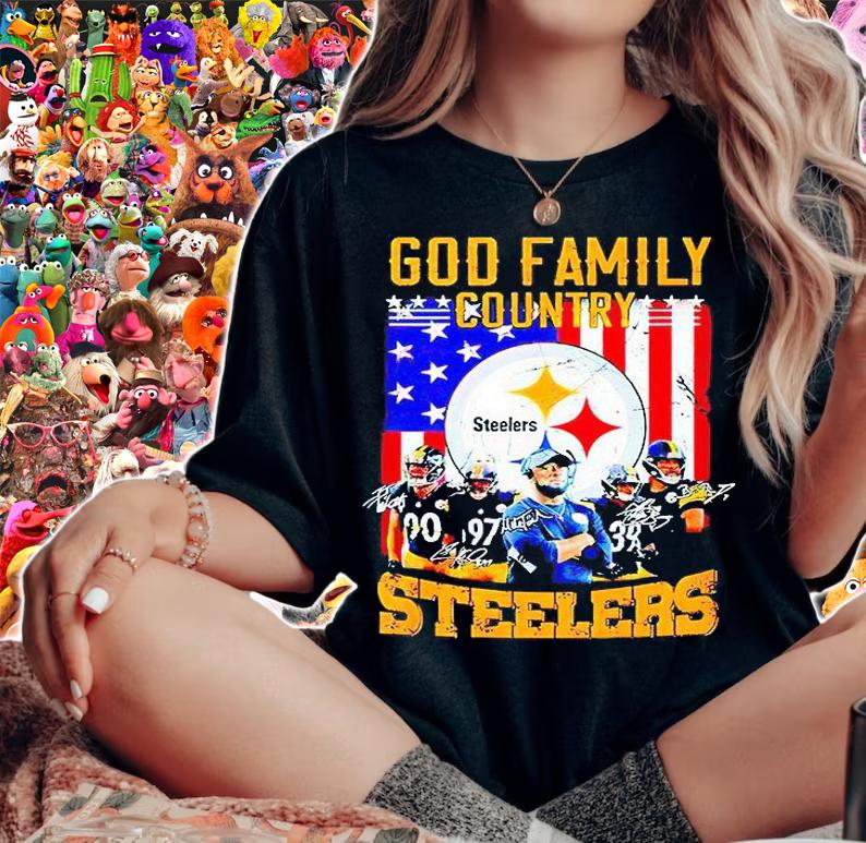God family country Steelers signatures T-shirt woman shirt
