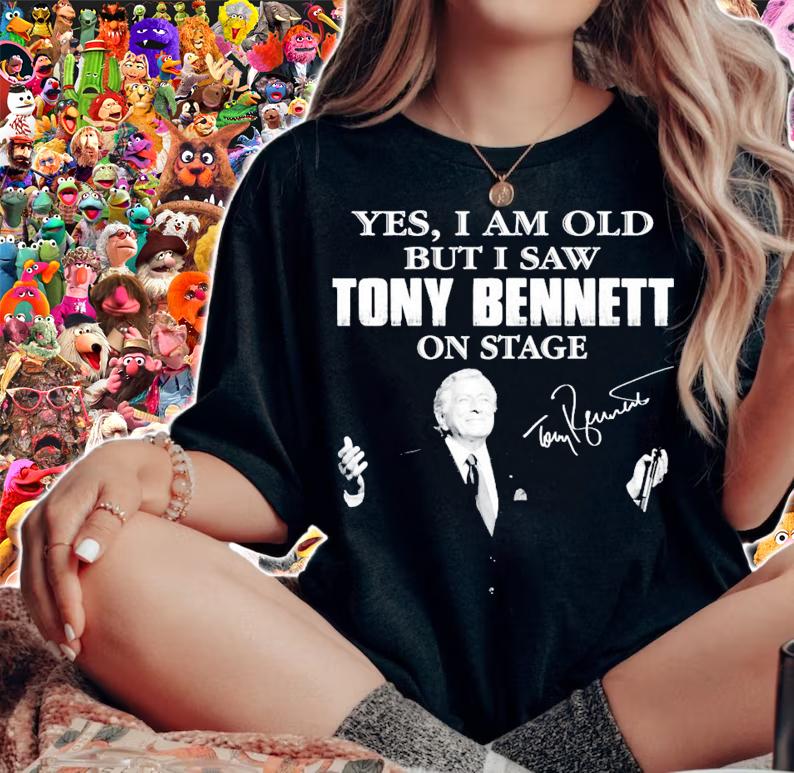 Yes I am old but I saw Tony Bennett on stage signature shirt woman shirt