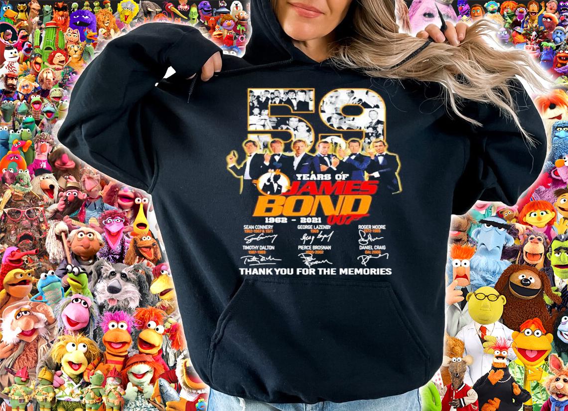 59 Years of James Bond 007 1962-2021 Signatures Thank You For The Memories Shirt