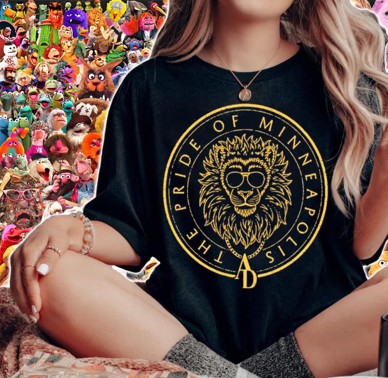 Ariya Daivari Persian Lion shirt woman shirt