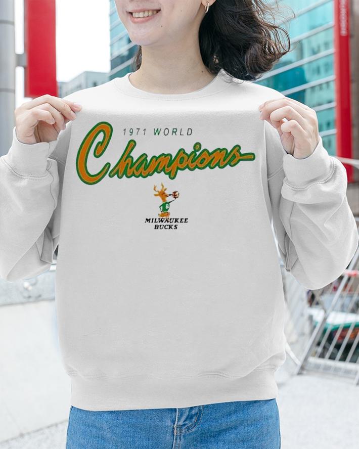1971 World Champions Milwaukee Bucks shirt