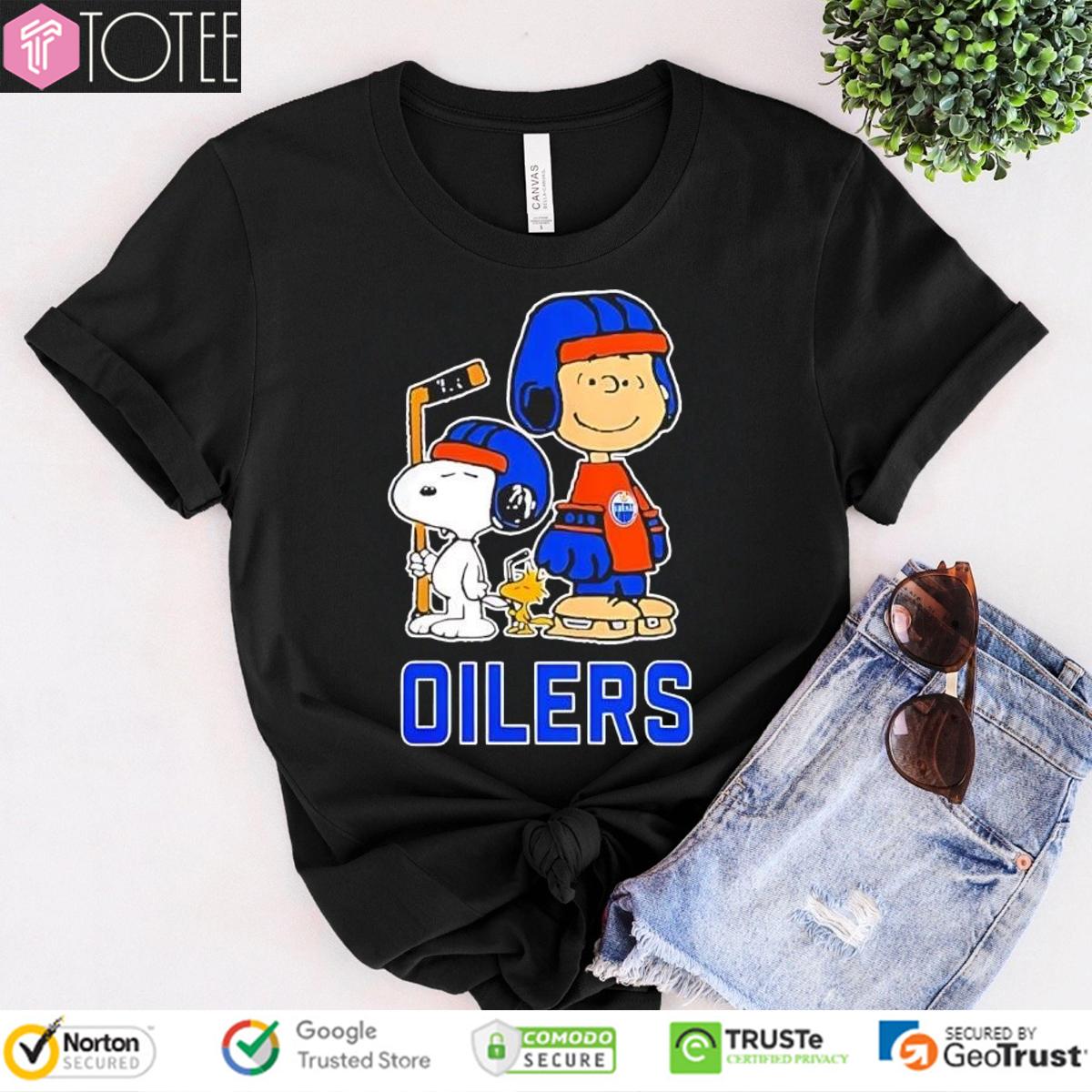 Snoopy Charlie Brown Woodstock Edmonton Oilers Ice Hockey T-Shirt